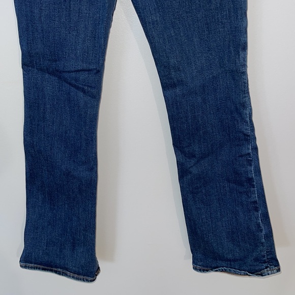 American Eagle Curvy Skinny Kick Jeans - Picture 8 of 12